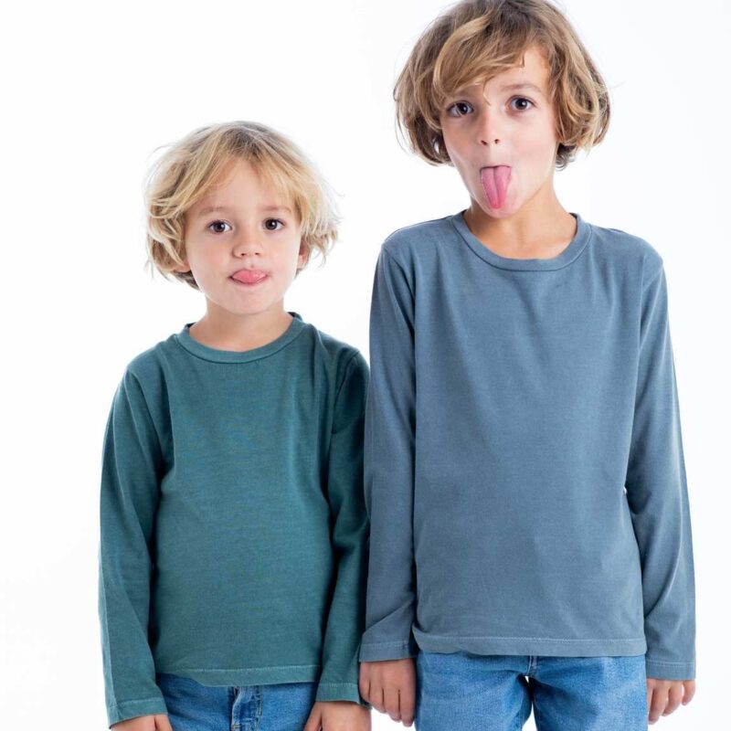 Camiseta de algodón básica niño