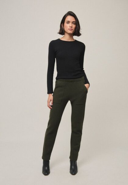 Pantalón recto rústico