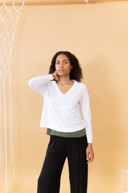 Sudadera  escote pico Affiinity